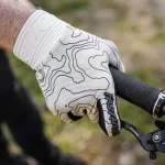 Fasthouse Blitz Swift Glove - Cream - Image 6